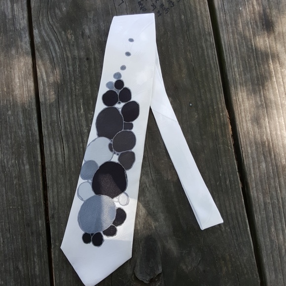 Pierre Balmain Other - Euc pierre balmain tie