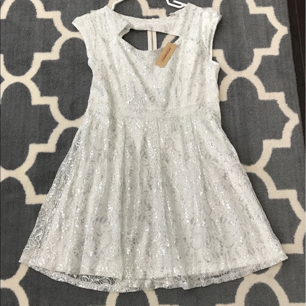 💖Cute American Rag White Dress NWT 💖