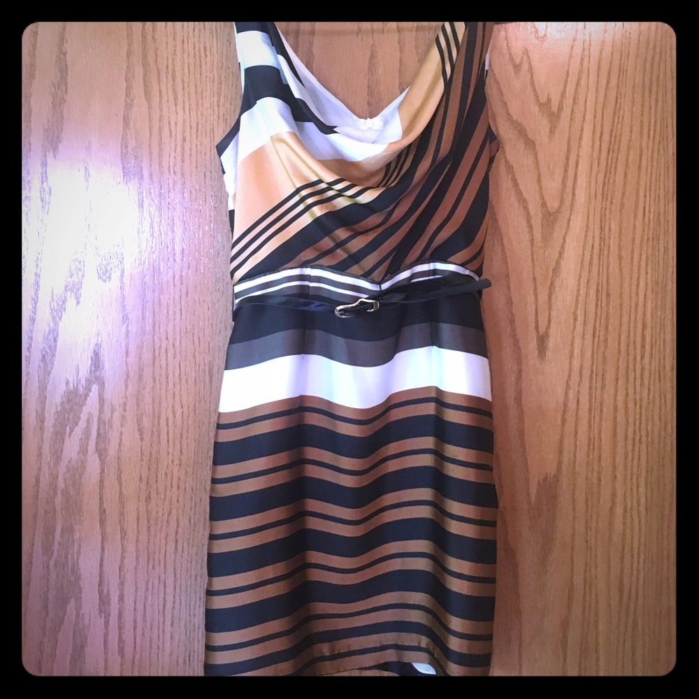 Gorgeous dress!!