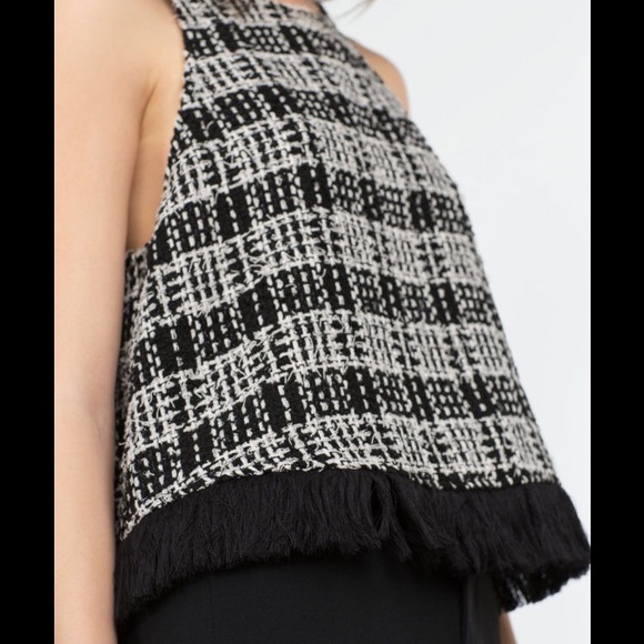 🛍SOLD🛍 Zara tweed crop top - Picture 4 of 4