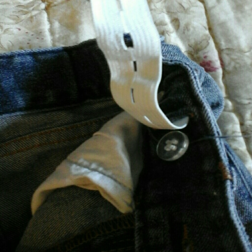 Jeans - Picture 3 of 4