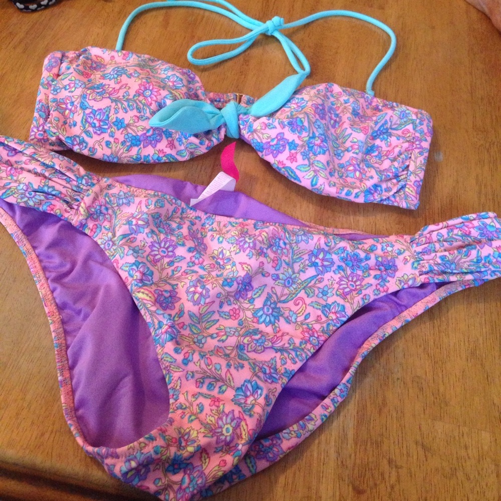 Victoria's Secret bikini