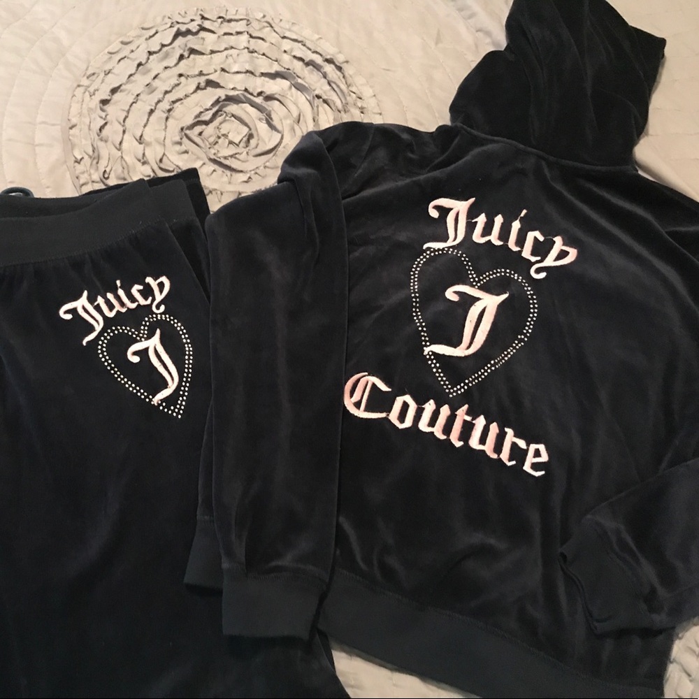 Juicy Couture Velour Outfit