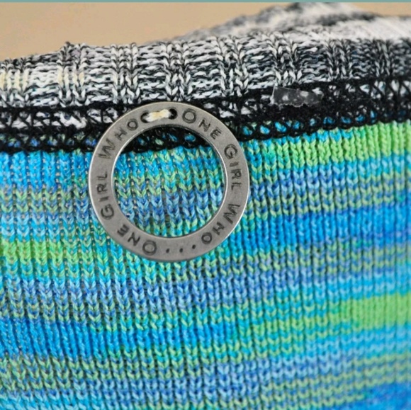 One Girl Who Cardigan M Colorful Artsy Hippie - Picture 8 of 8