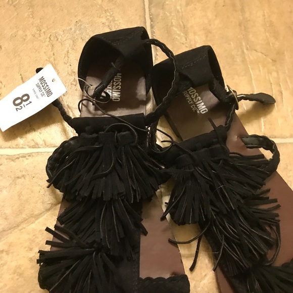 Fringe sandals - Picture 2 of 3