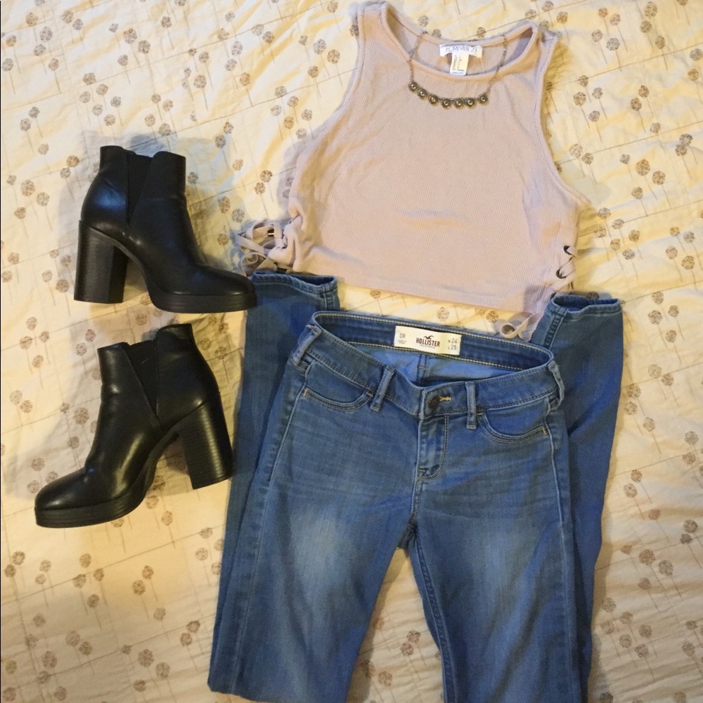 Hollister supper skinny jean leggings