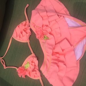 Isobella & Chloe swim