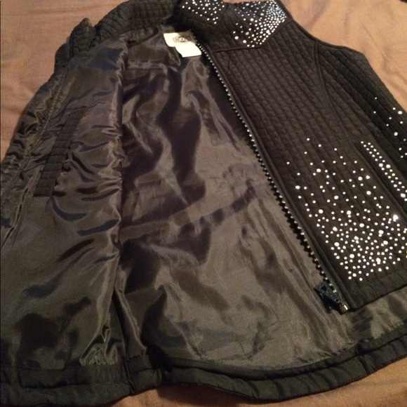 Jacket - Picture 2 of 4