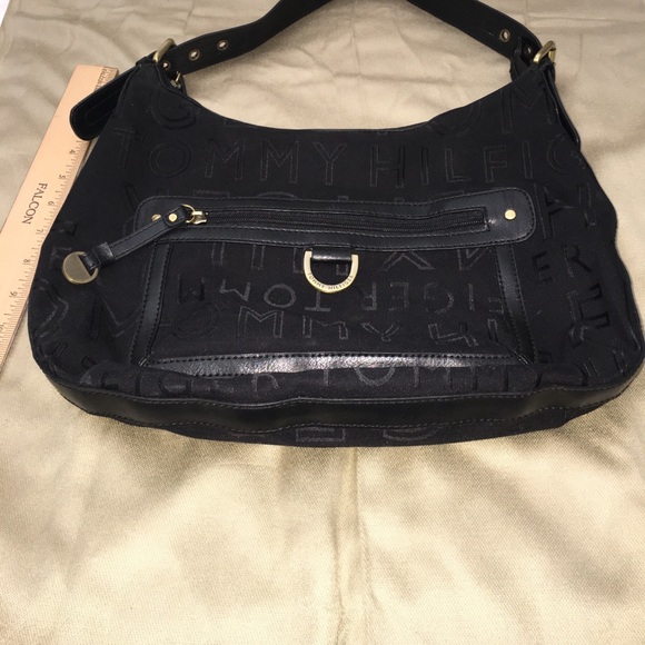 TOMMY HILFIGER SMALL SHOULDER BAG - Picture 4 of 6