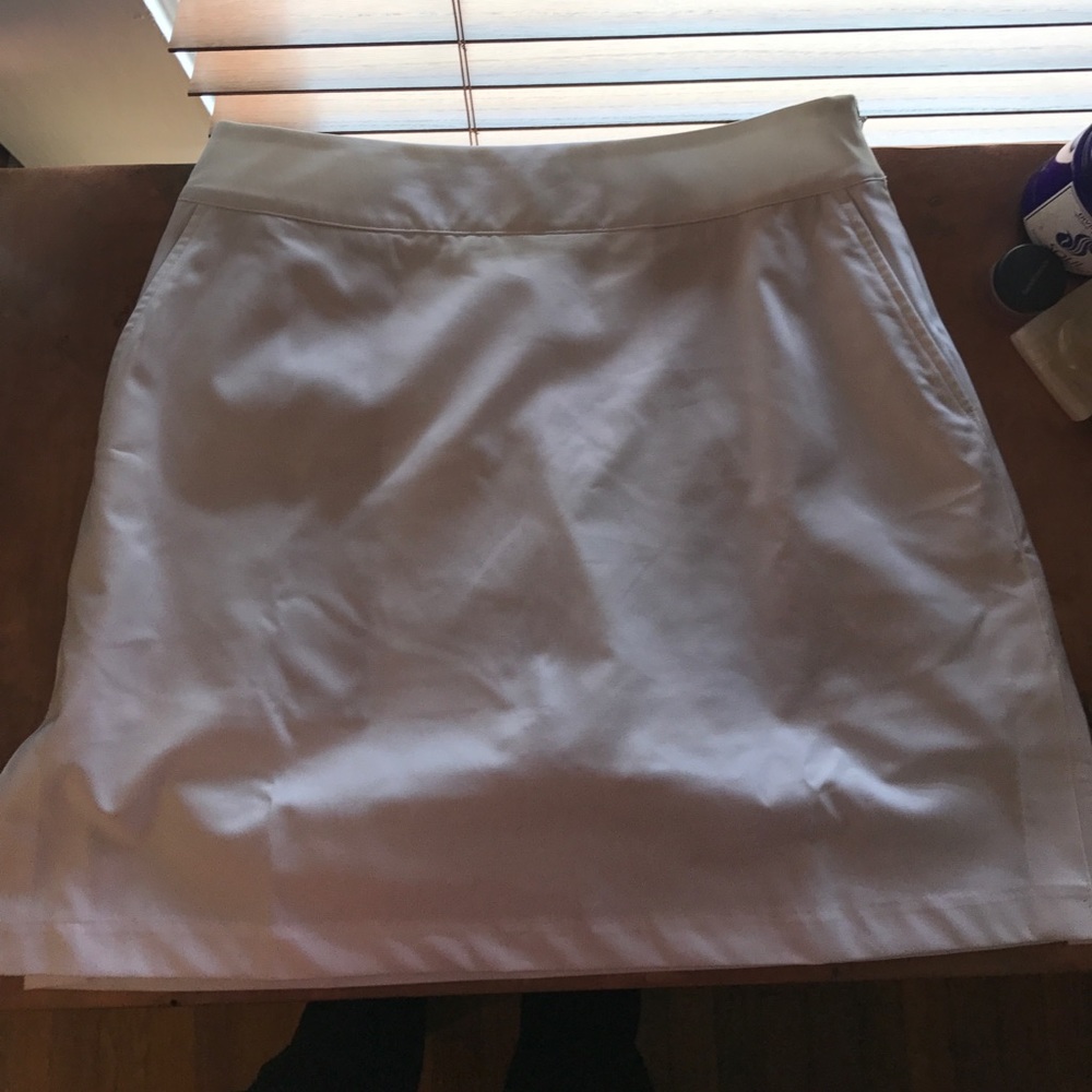 Adidas golf skort NWT