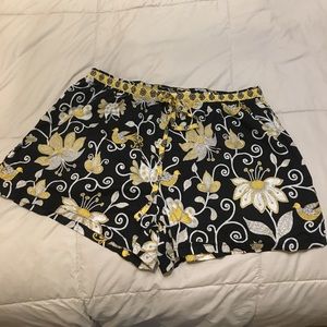 LIKE NEW Vera Bradley Sleep Shorts