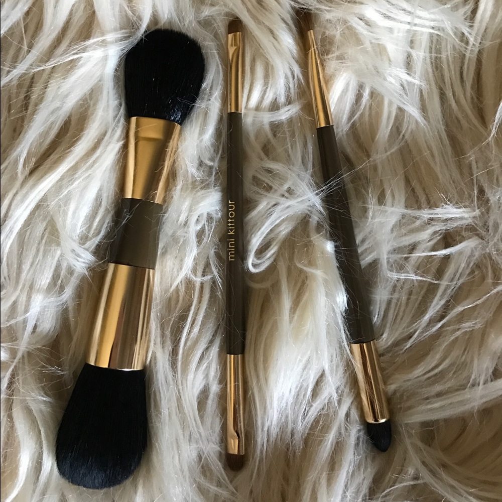 Brand new make up brushes