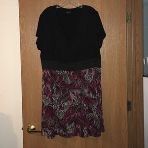 Torrid V-Neck Dress. Size 3 ( 22/24)