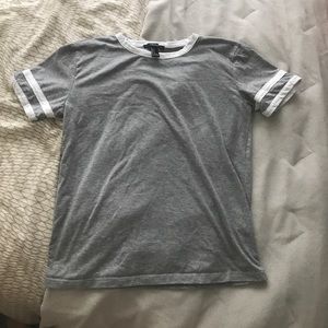 Forever 21 t-shirt