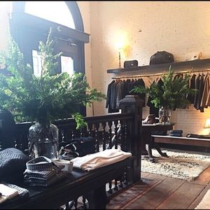 Meet your Posher, Lavish