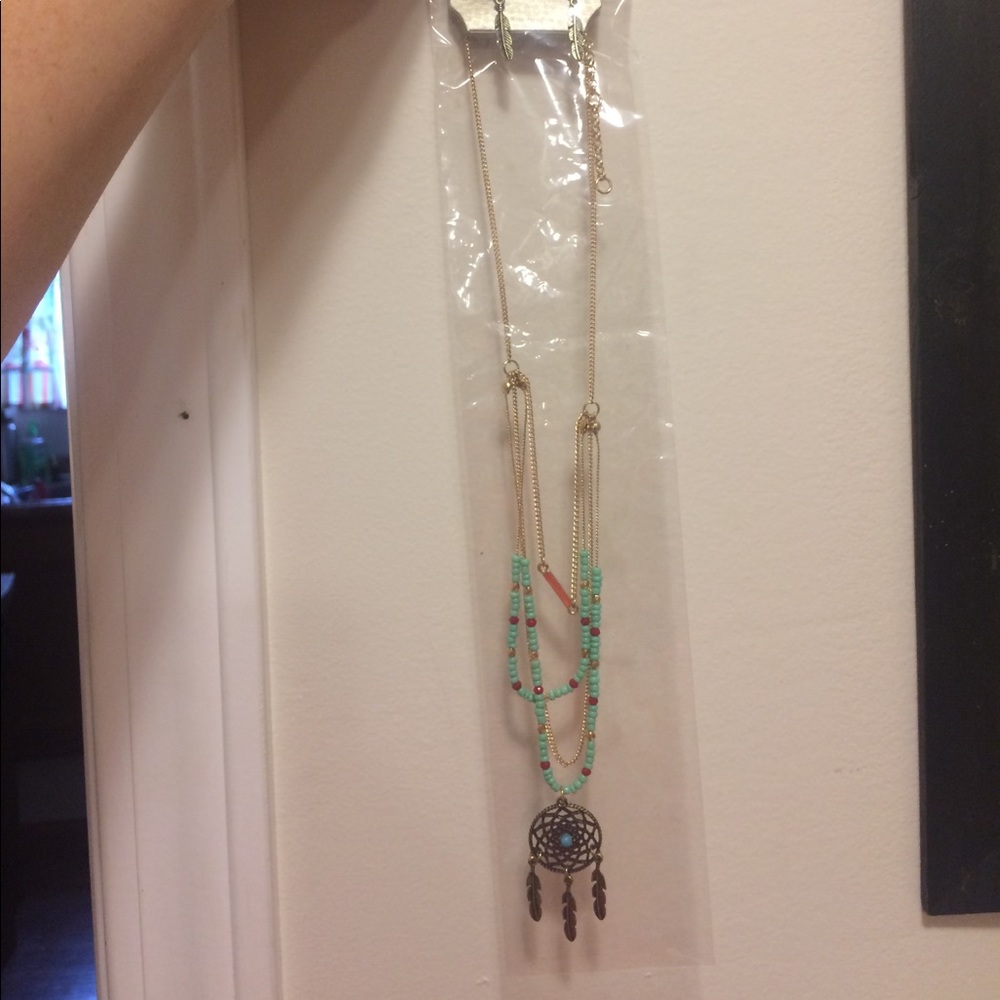 Neckless and earring set