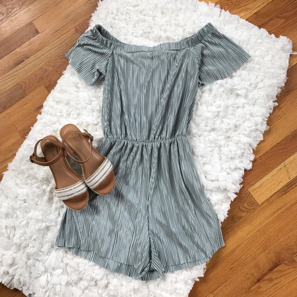 Charlotte Russe Other - 🎉SALE🎉Off The Shoulder Romper