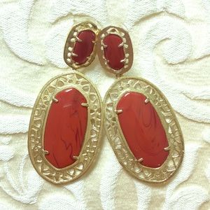 Kendra Scott dangles!