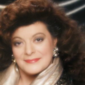 Meet your Posher, Shelly