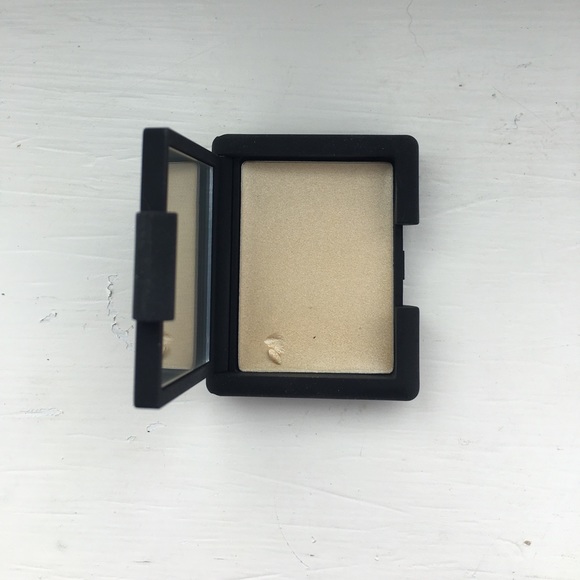 NARS Other - Nars Cosmic Girl Cream Shadow NARS Other - Nars Cosmic Girl Cream Shadow