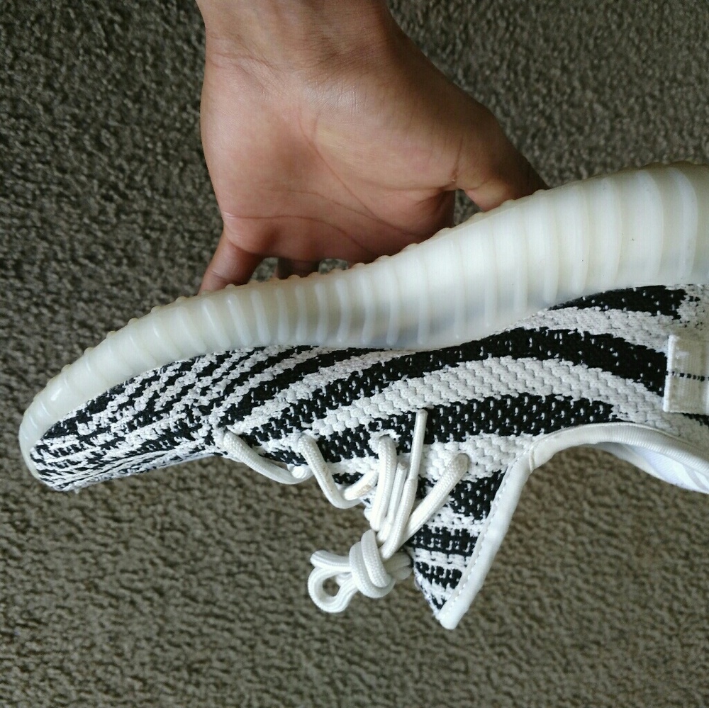 Yeezy boost v2 350 zebra