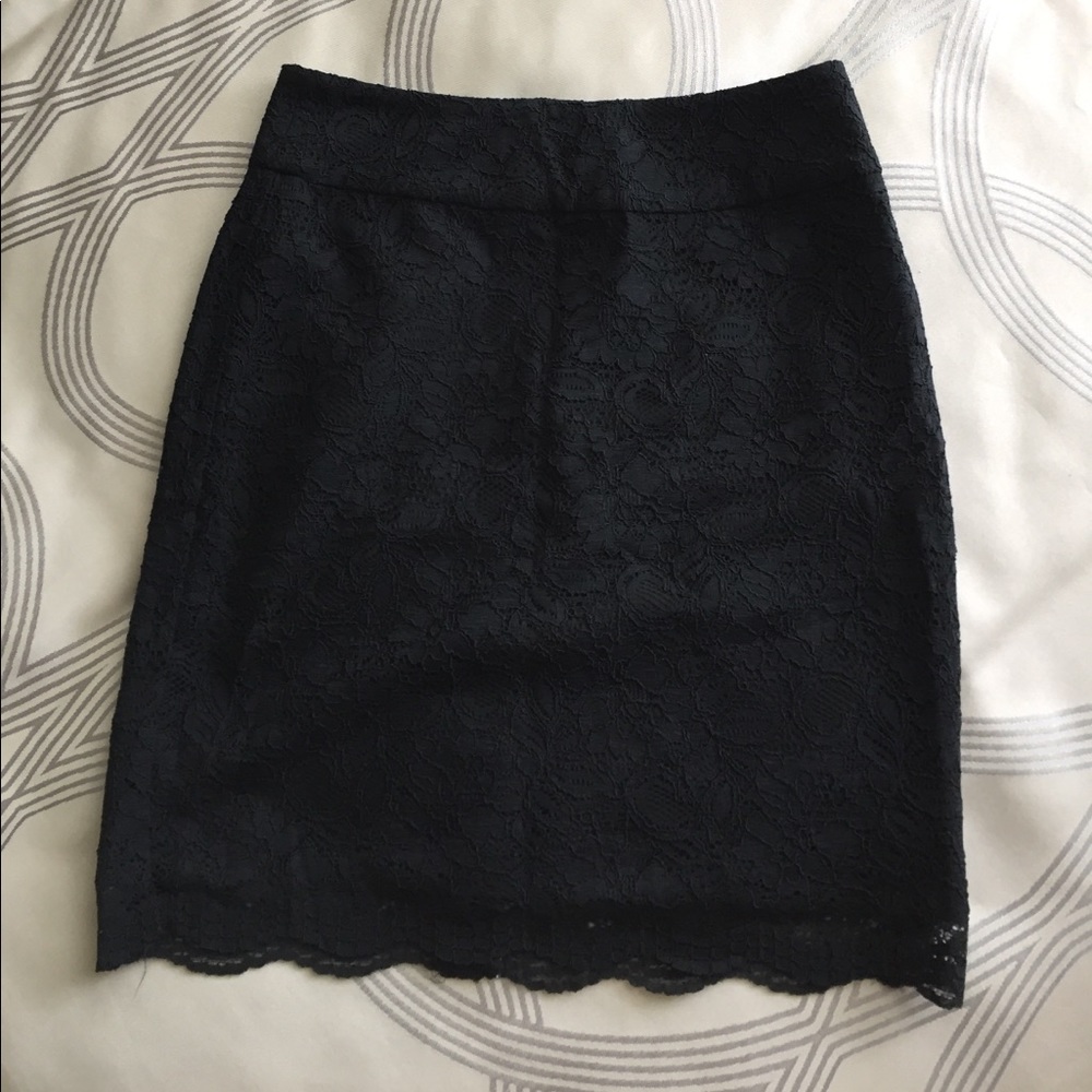 NWOT Banana Republic Lace Skirt