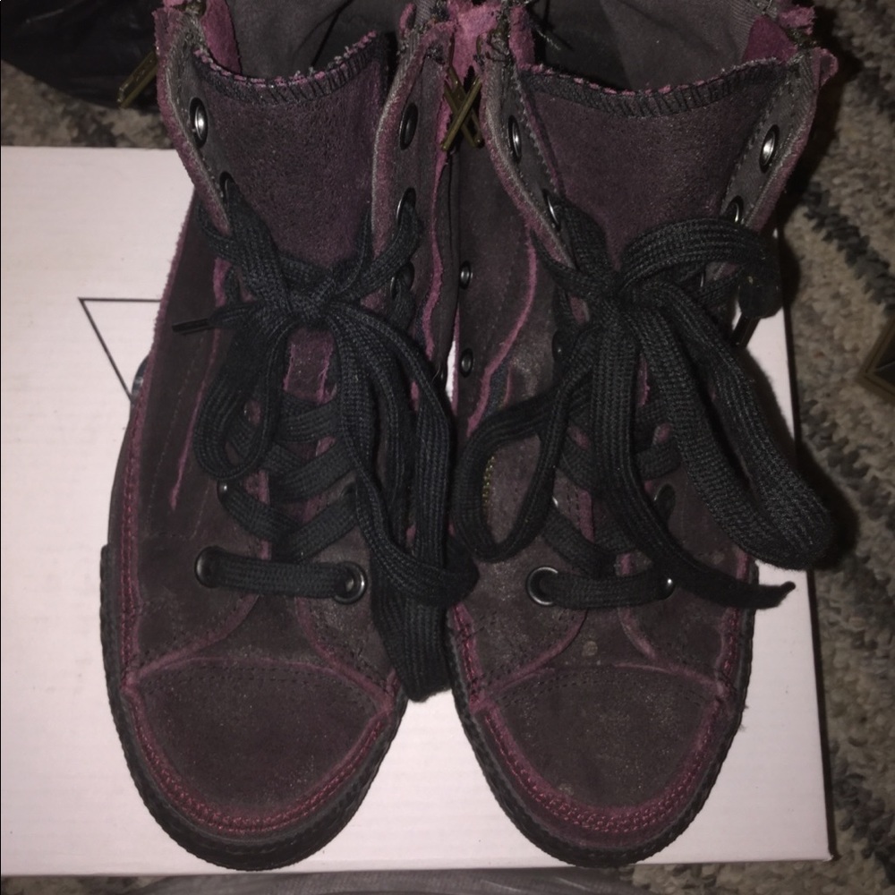 Red Suede Zipper Converse