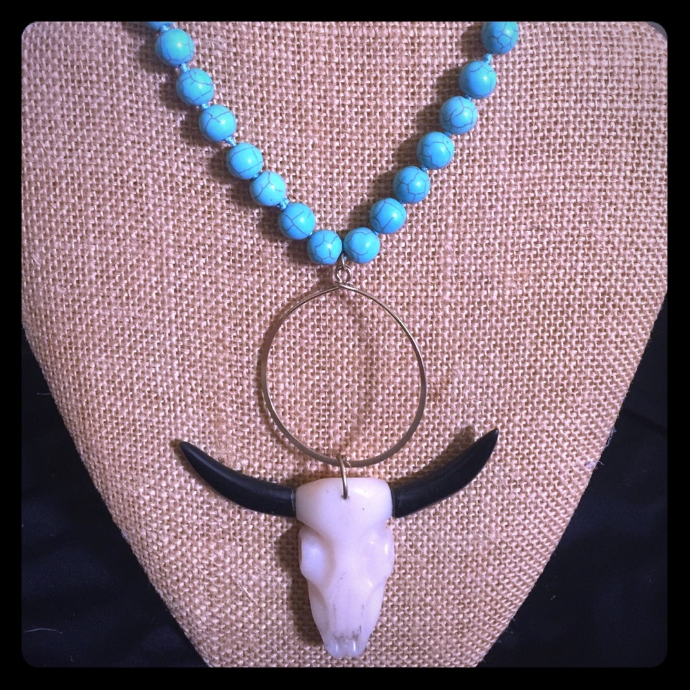 Bull necklace turquoise beading
