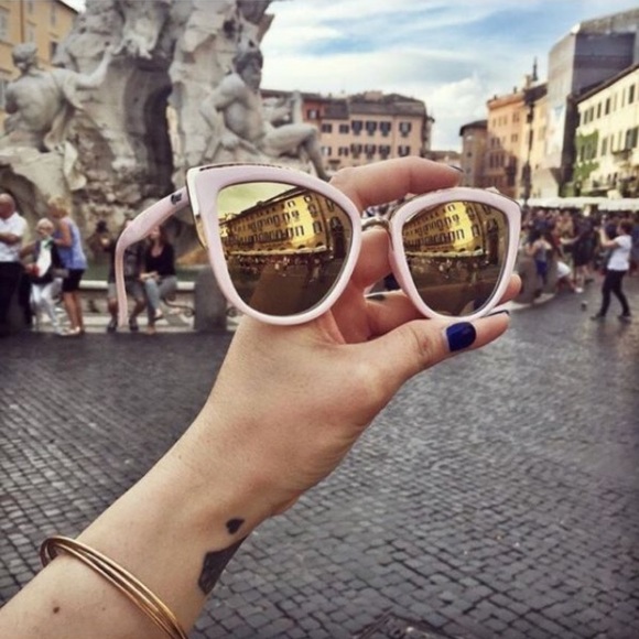 Quay x TOOFACED My Girl Sunglasses PINK NEW rare - Picture 5 of 8