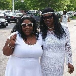 Meet your Posher, Cynthia