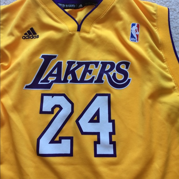 Kobe Bryant L.A. Lakers Jersey!!! - Picture 2 of 4