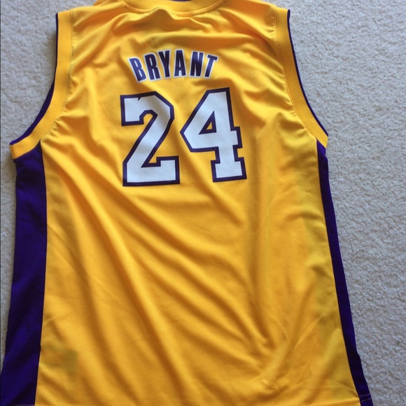 Kobe Bryant L.A. Lakers Jersey!!! - Picture 3 of 4