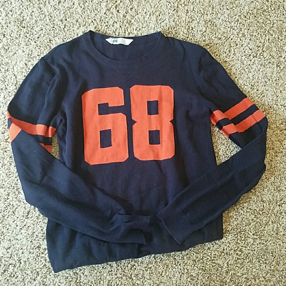 Boy's H&M sweater