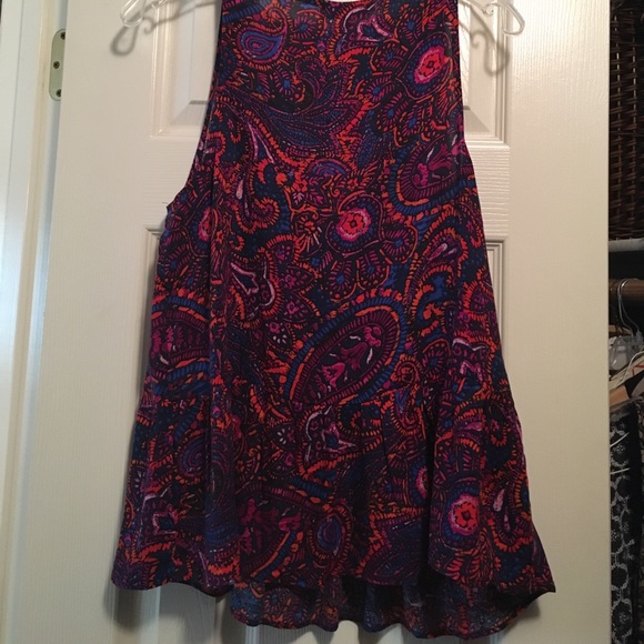 Evereve Eight Sixty Peplum top - Picture 2 of 4