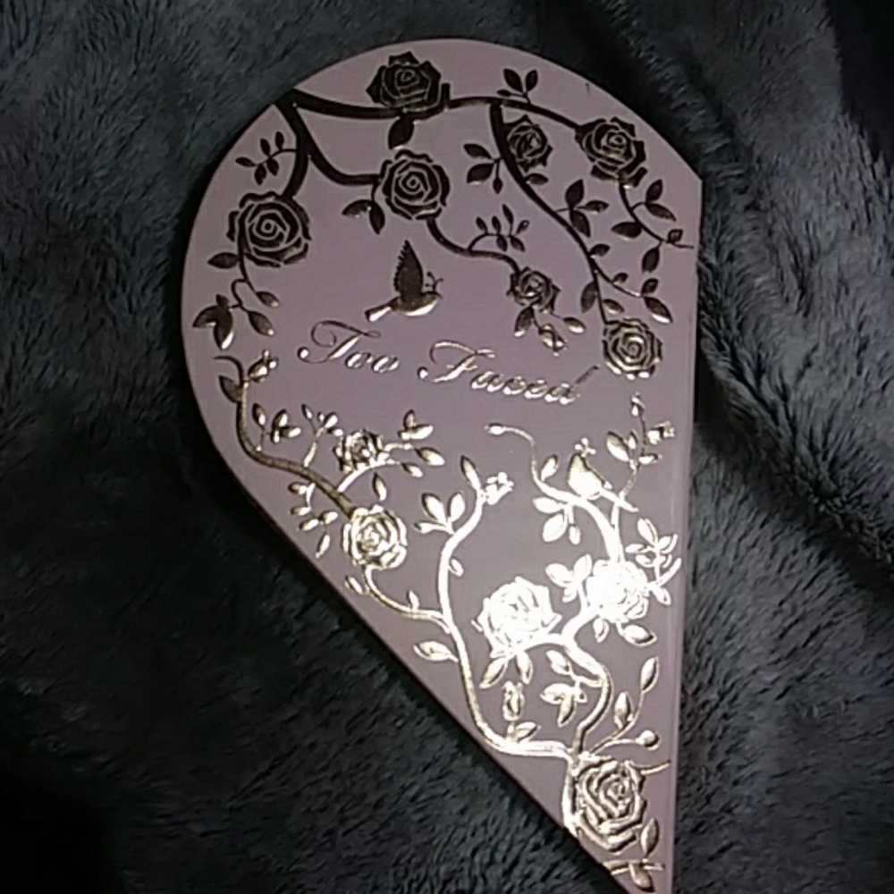 New Make Up!!Too Faced make up eye shadow pallet