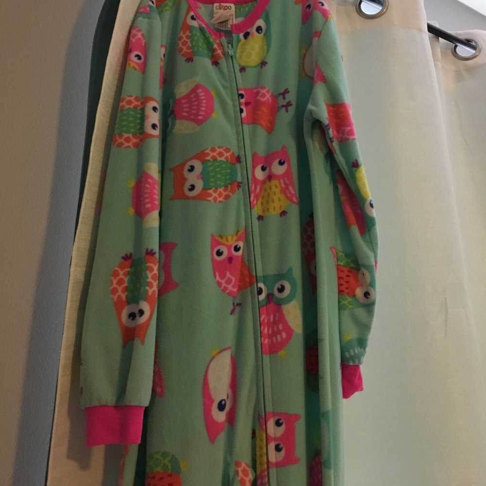 Circo big kids sz L footie pajamas indie