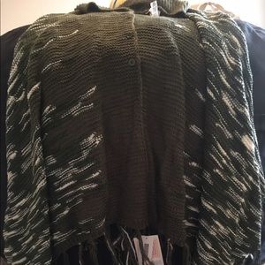 Green and white Lularoe Mimi OS