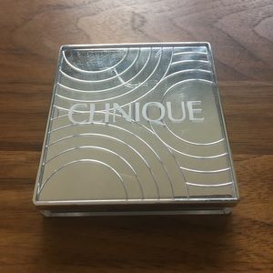 SALE! Clinique Strawberry Fudge Holiday Compact