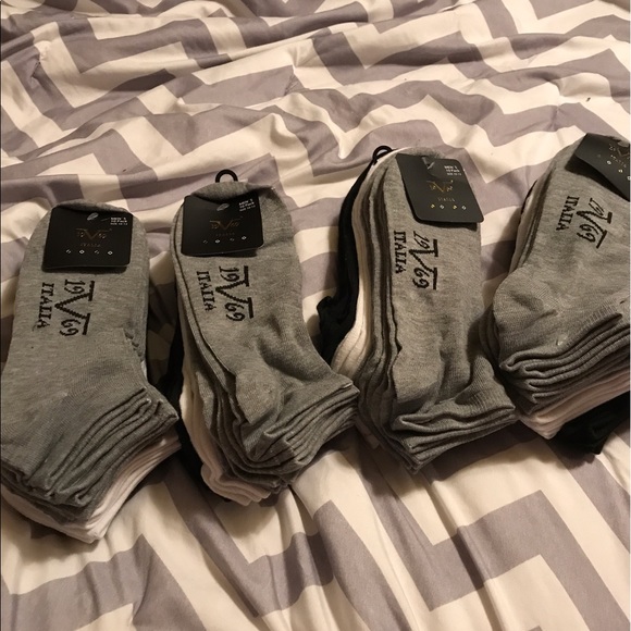 Sold!40 pairs  All Versace socks low ankle style - Picture 1 of 3