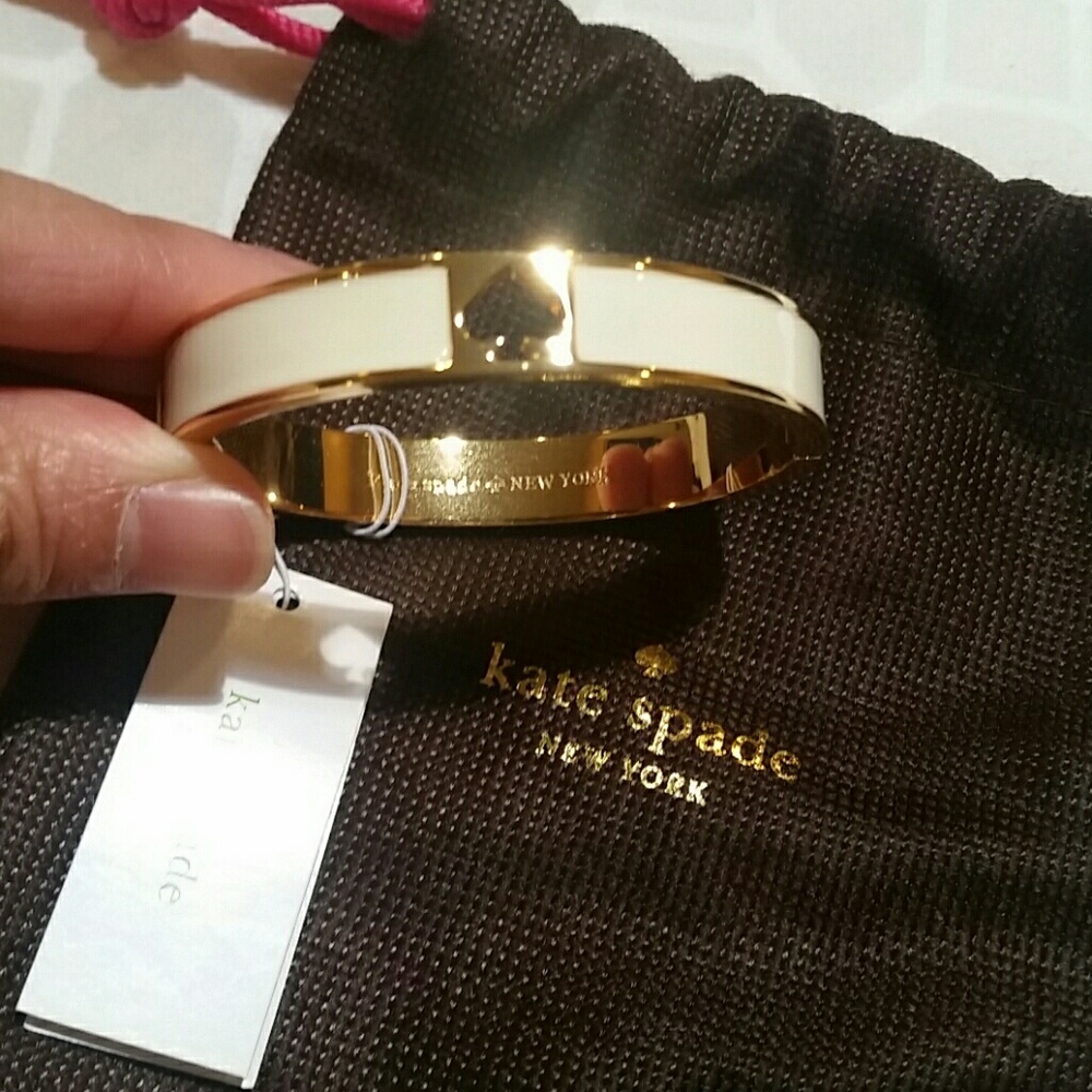 Kate spade "hole punch spade" bracelet/bangle