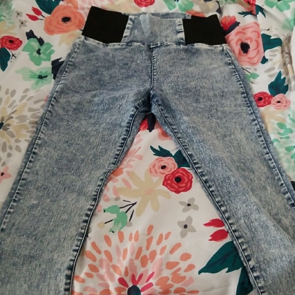 High Waisted Butt Lifting Jeggings