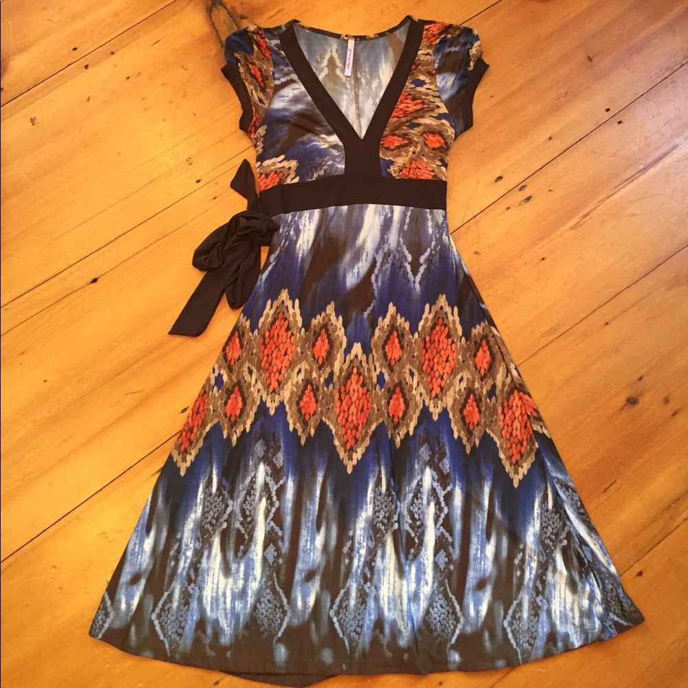 Stretchy Patterned Dress