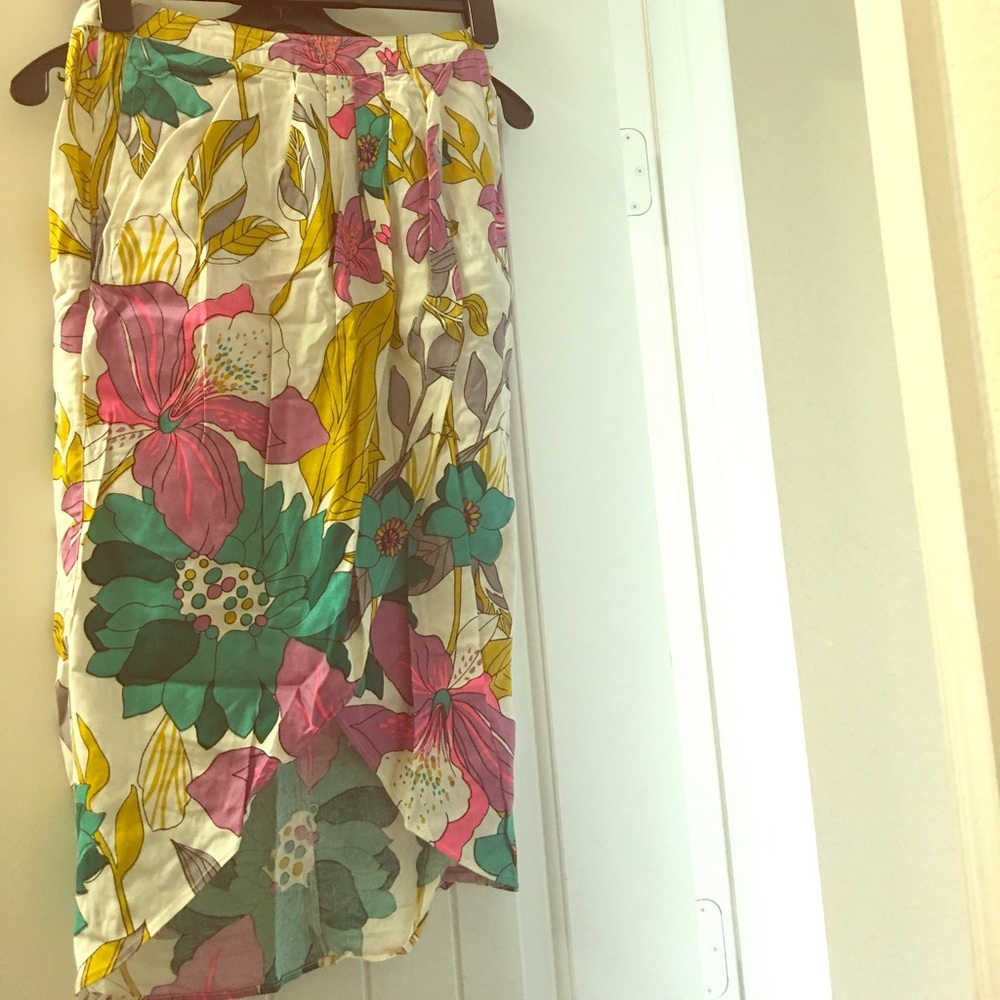 River island midi skirt floral ASO stunning hot