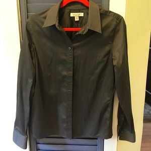 🎉CLOSET CLEAROUT🎉Banana Republic dress shirt!