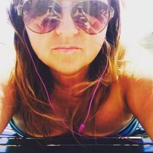 Meet your Posher, April