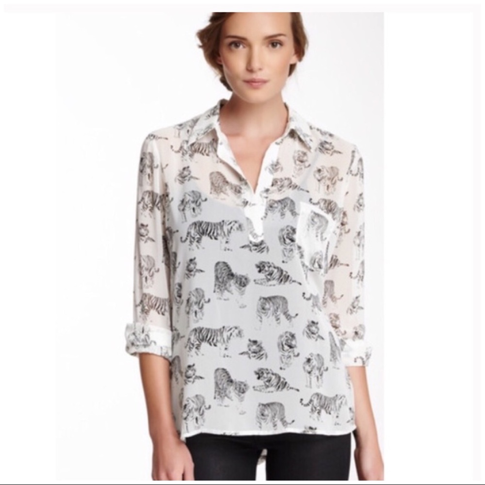 Pleione tiger print sheer split neck top