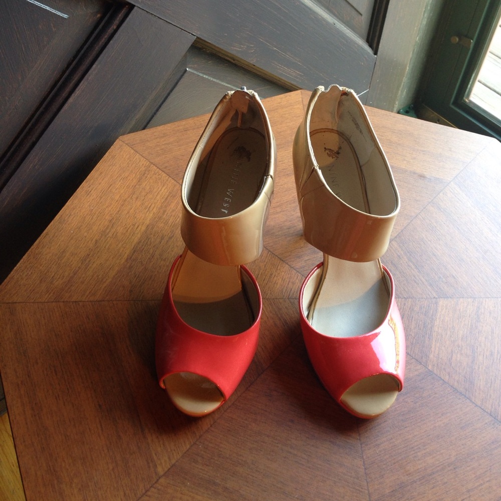 Nine West Jinglest peep toe