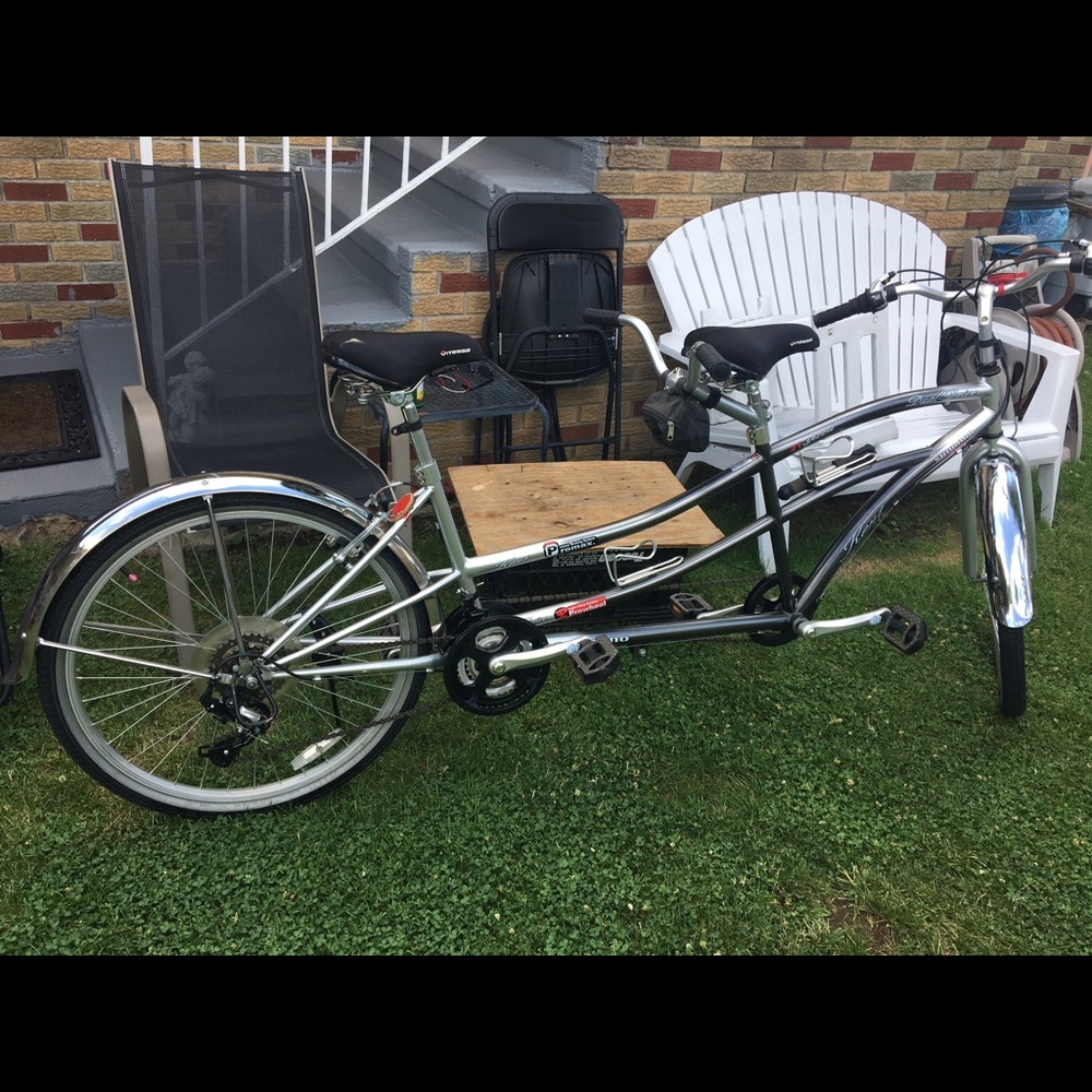 New condition Double bike!