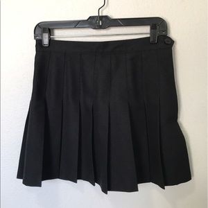❤️ON SALE AMERICAN APPAREL HW SKIRT