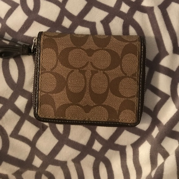 Coach wallet - Picture 2 of 6